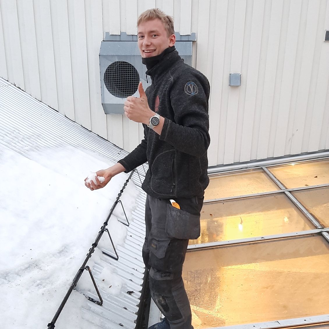 KM Bygg Entreprenør AS, ansatte